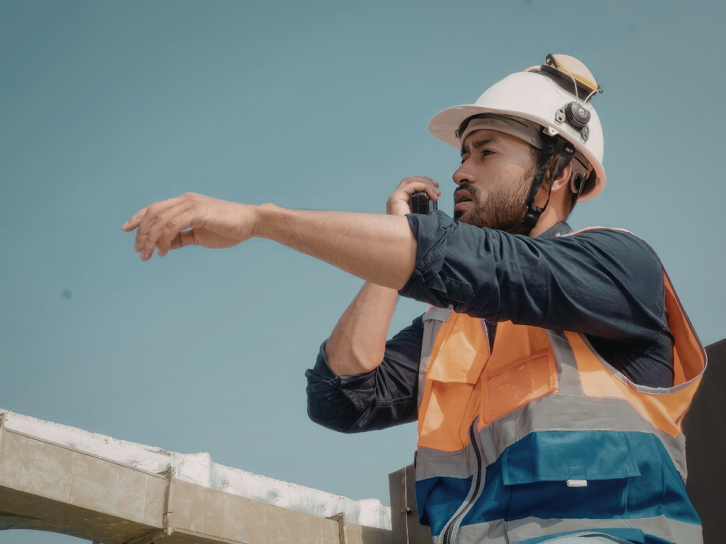 Banksman Hand Signals Singapore: The Standard System